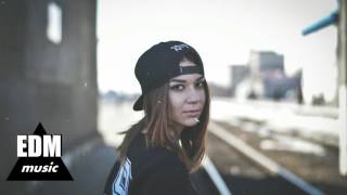 CMC$ ft  Jalise Romy - Keys