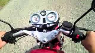 preview picture of video 'keeway125 vs lifan S-Ray vs Malaguti cross'