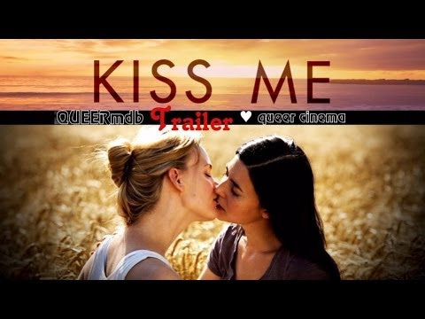 download lagu mp3 mp4 Kiss Me 2011, download lagu Kiss Me 2011 gratis, unduh video klip Kiss Me 2011