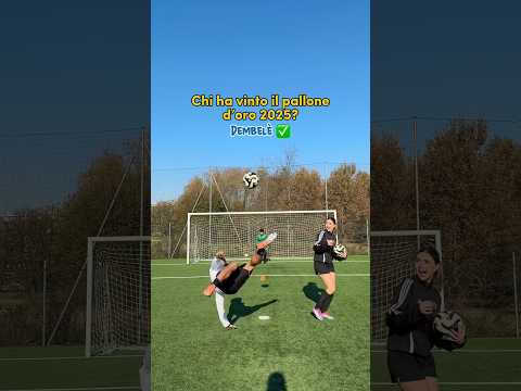 DOMANDE SUL CALCIO CON OSPITI 😂⚽️ Like per la pt. 2 🩷 #challenge #football #funny