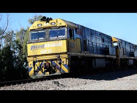 Freight Train (7MP5)