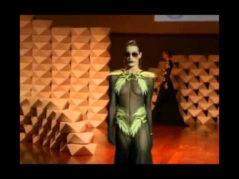 CORUÑA WAPA Pasarela Jóvenes Consagrados. Desfile Roberto Diz