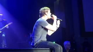 Rob Thomas - &quot;When the Heartache Ends&quot;/Rob teasing girl in audience 1 - Atlantic City, NJ 1-20-19