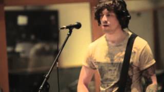 Empress AD - Left In Awe (Live In Session)