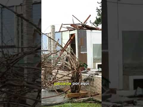 Tempestade com fortes ventos deixou estragos no Assentamento Santa Clara, em Candói.