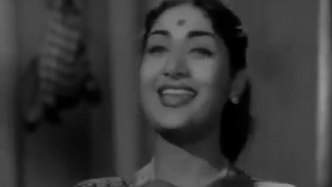 Andru Oomai Pennallo Female Song Lyrics | Paarthaal Pasi Theerum | P. Susheela