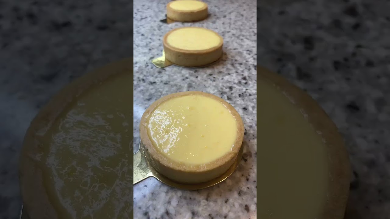 Watch video Mini lemon tart!!🍋🍋#baking #shorts #short #cake #cooking #meringue #mini Now Mini lemon tart!!🍋🍋#baking #shorts #short #cake #cooking #meringue #mini