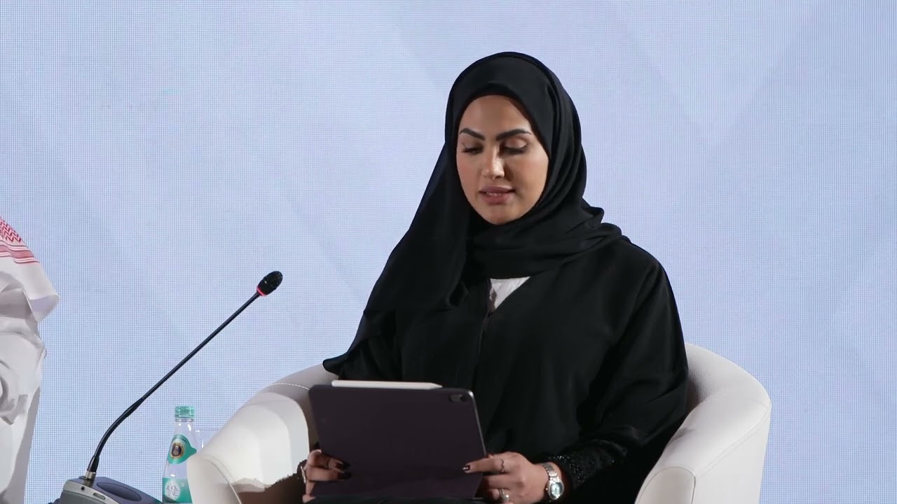 جلسة حوارية لممثلين اللجان الوطنية للقانون الدولي الإنساني من دول مجلس التعاون الخليجي خلال الندوة