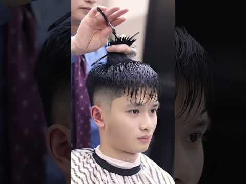 Kiểu tóc Side Part Ivy cho mùa hè . #hairstyle #menhairstyle #haircut #tạokiểutóc #hair #barber