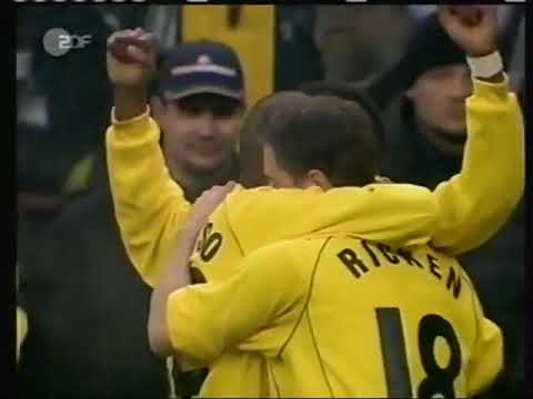 2001/2002 UEFA Cup Semi final 2nd leg AC Mailand vs Borussia Dortmund