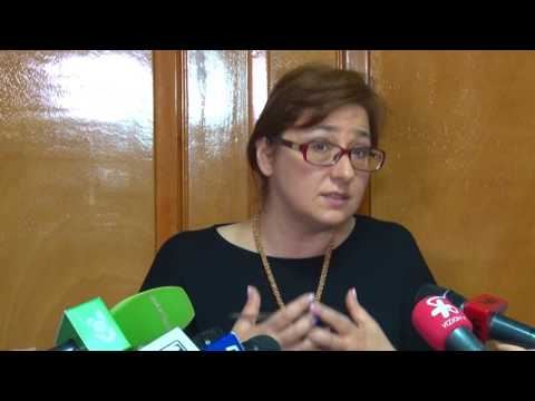 JETIMORET MBYLLEN BRENDA VITIT, FEMIJET SISTEMOHEN NE FAMILJET KUJDESTARE LAJM mpg