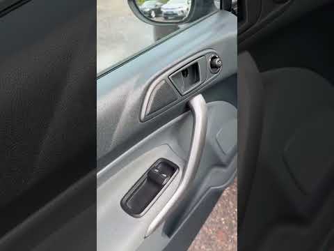 фото ford fiesta mk6 0