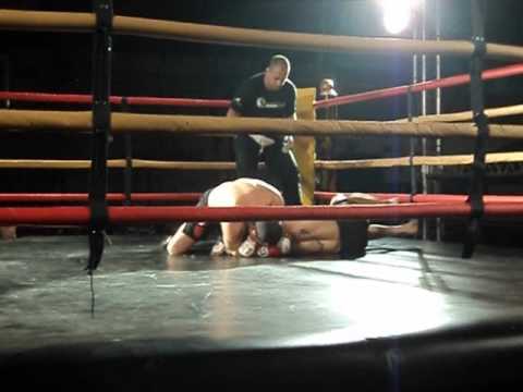 Paulo Surian vs Leandro Souza  The Clash MMA semifinal GP 2011