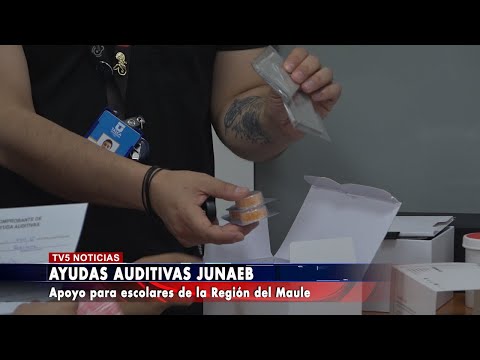 ENTREGA AYUDAS AUDITIVAS JUNAEB MAULE