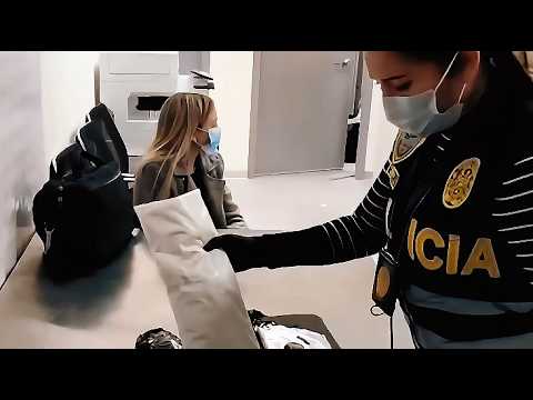 La RUBIA Brasileña que Terminó Detenida