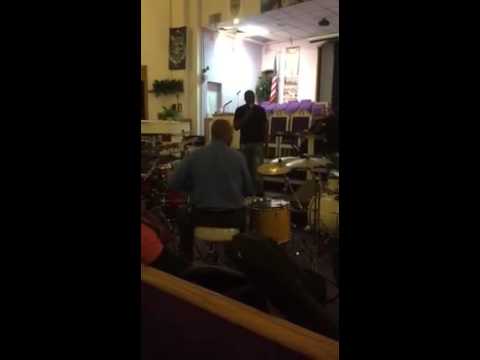 KEVIN POWELL VIBE OUT SHED WITH (KT Stixx)