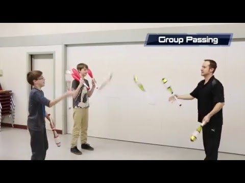 3 Ball Juggling Ep.  8 - Intro To Passing
