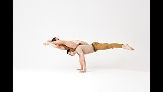 Download Lagu SENSUAL HAND HAND DUO, AMAZING FLEXIBILITY CIRCUS VARIETY ENTERTAINMENT Thumbnail