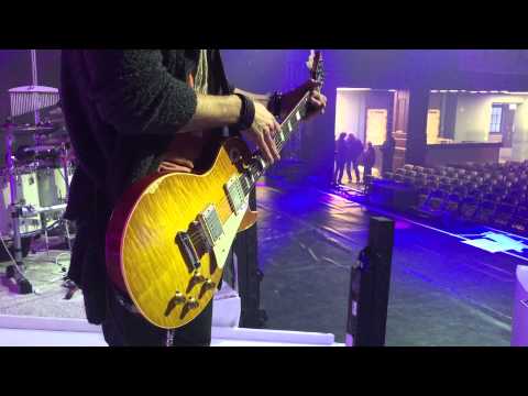 Gibson CC#15 "Hermann selected", on Tour Part II - soundcheck