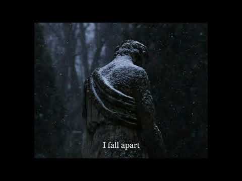 A Monster In Paris - Lyrics