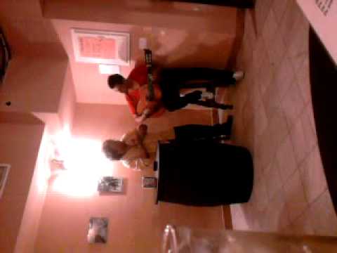 oleee cm se canta manuel pititi en la taberna del sopa