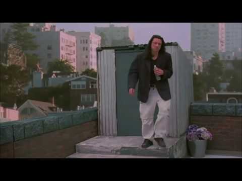 James Franco in The Disaster Artist vs Tommy Wiseau in The Room ...