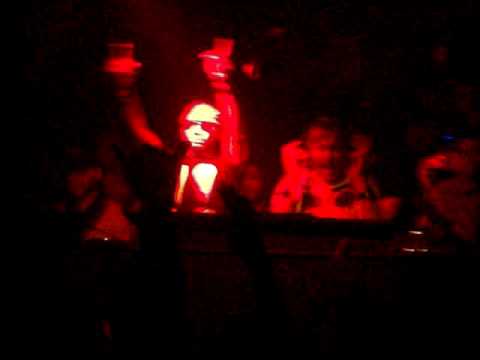 put your hands up in the air