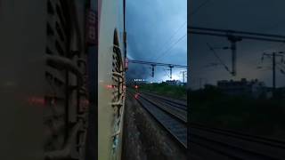 Download lagu parindo ki tarah ye dil hai safar me 🕊❤️|whatsapp status |slowed and reverb |#shorts #shortsfeed mp3