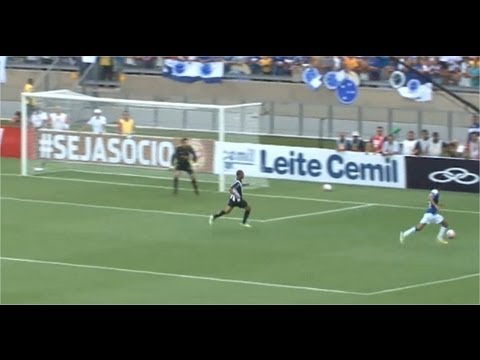Confira os gols do jogo entre Cruzeiro e Atlético pelo Campeonato Mineiro 2013
