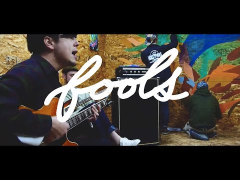 fools のサムネイル