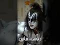 KISS ON THAT 70’S SHOW! #kiss #70s #that70sshow #genesimmons #funny #sitcom #funnyvideo