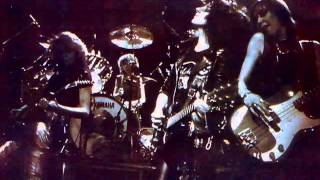 Kim McAuliffe (Girlschool) & Phil Taylor (Motorhead) - Interview 1981