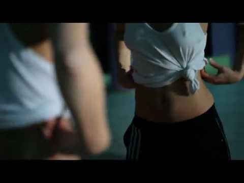 Viara Atova /AV/ feat. Billy Hlapeto - Един Миг (Official Video)