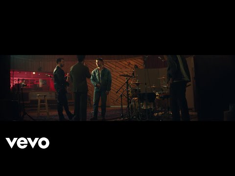 Jonas Brothers - Love Me To Heaven