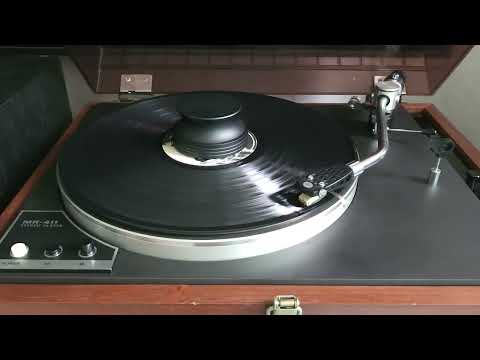 Micro Seiki MR-411 turntable with Pioneer 5MC cartridge