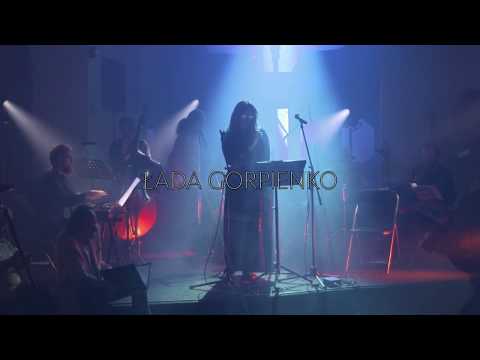 Łada Gorpienko  BY NAS NIE TRWOŻYŁ CZASU BIEG  Piwnica Św. Norberta  [C R A C O V I A     S A C R A]