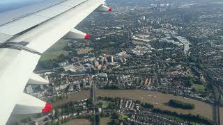 Stunning View over London before Landing at Heathrow Airport