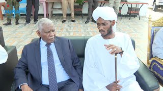 عدد من المسؤولين يقدمون واجب العزاء في ناظر عموم قبائل دار حمر الأمير عبد القادر منعم منصور