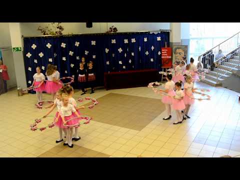 Zespół Wiolinki "Taniec z kwiatami"