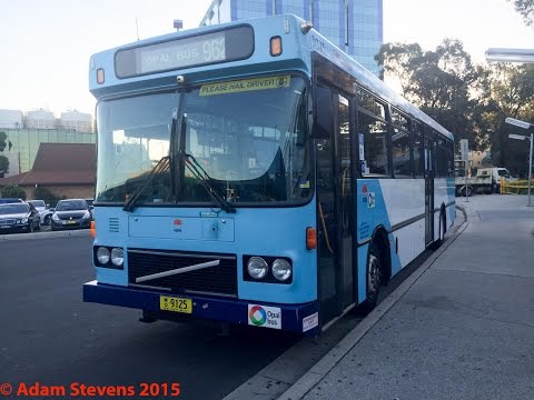 Transdev NSW Sth m/o 9125. Volvo B10M Mk III