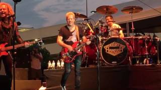 Night Ranger - playing Coming of Age (Damn Yankees cover)