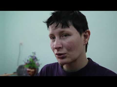 после интерната. неблагополучная женщина. в интернате издевались над ребенком. после интерната. инвалид.