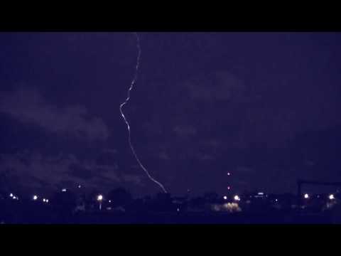 Young Travis X Food [Video HD]