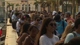 Crowds Jam Puerto Rico Dock Trying to Evacuate