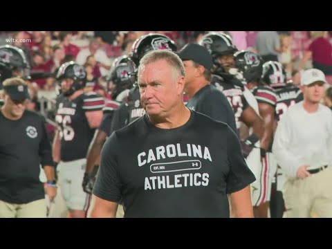 Practice takes a different turn with Shawn Elliott taking over as the offensive line coach