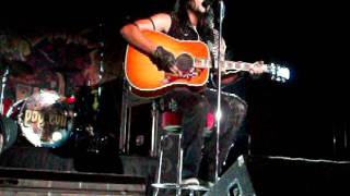Leigh Kakaty of Pop EviL performing &quot;Hey Mister&quot; Acoustic