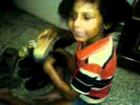 funny vishruti boot polish.3GP