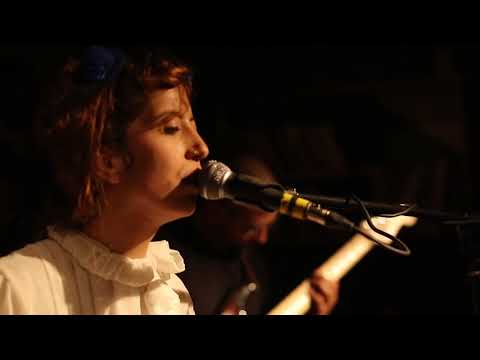 Toffee Toes - מה שהלך בינינו