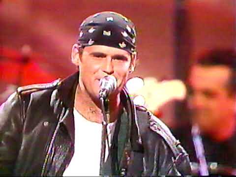 Gala de l'ADISQ 1991 - Performance du groupe Vilain Pingouin (Le train)