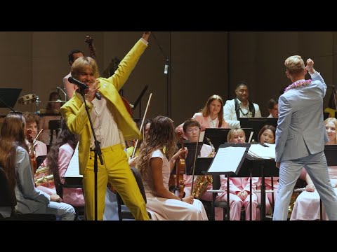 Ain't That a Kick in the Head!